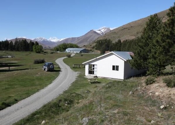 Looking towards woolshed, and Mt Edward 