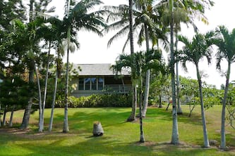 Large Island-Style Family Home with Wheelchair Accessibility
