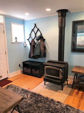 1st floor living room
