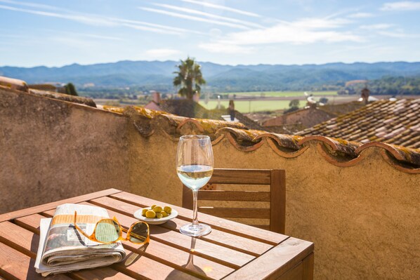 Terrace With View to Calonge