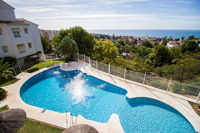 Apto en Málaga céntrico, con 3 piscinas abiertas todo el año, cerca de la playa