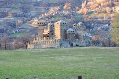 En una posición estratégica para visitar el Valle de Aosta.