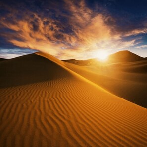 Merzouga sunris morocco desert