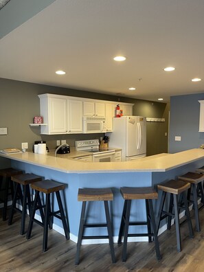 Open Kitchen with plenty of seating
