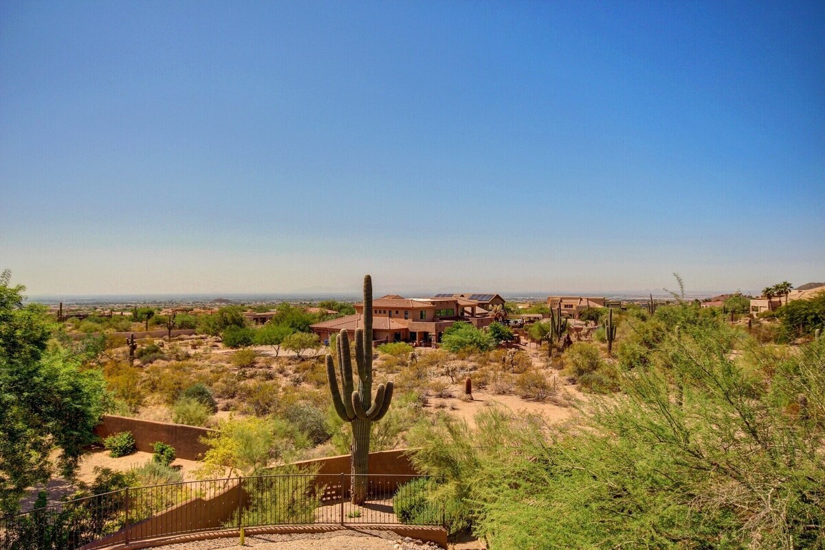 Large Home with 360 Degree City/Mountain Views
