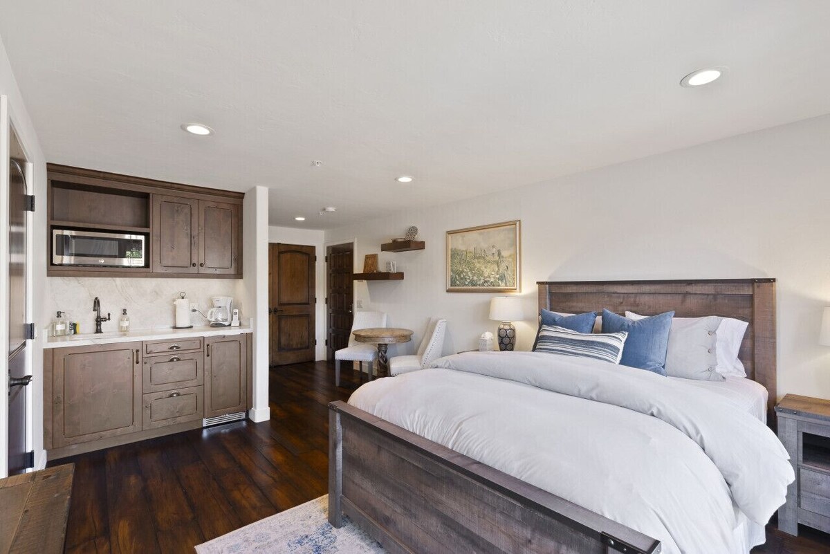 Luxury Penthouse in Unmatched Location