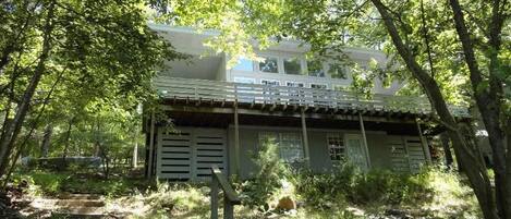 Back side of house facing the lake.