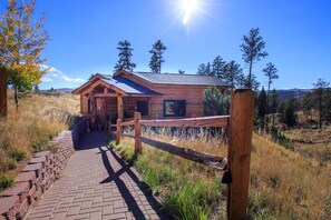 Bear Den brick walkway welcomes you to your mountain retreat. 