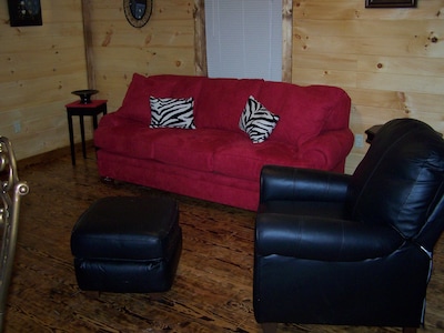 Mentone Getaways "Mystic Hideaway" Cabin Rental