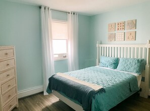 1st floor bedroom with full size bed