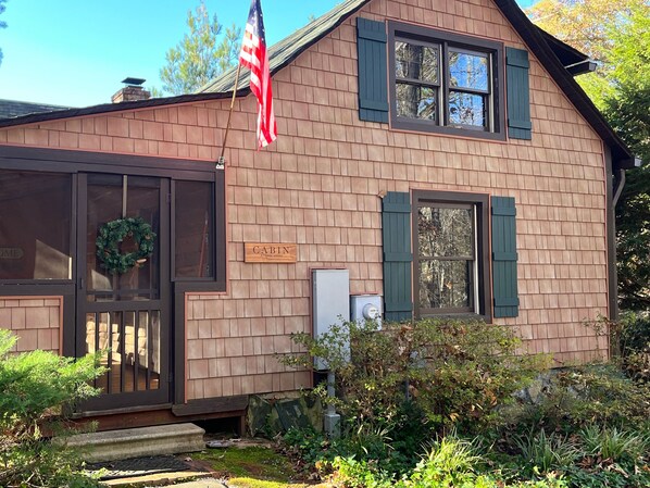 Cabin at Cane Creek 