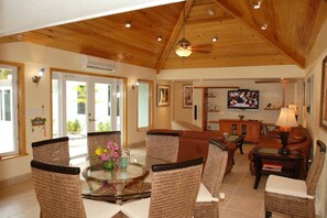 View of living/dining room from kitchen