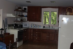 The Kitchen with a view of the West pond while you do dishes.