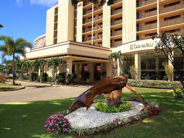 Beautiful Kaanapali Shores Resort