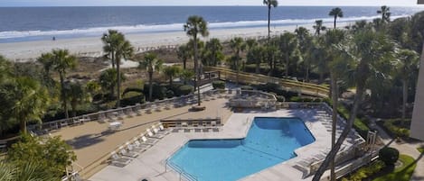 Sunswept - Oceanfront Condo in Palmetto Dunes with Community Pool