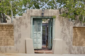 Entrance to fully enclosed front courtyard!