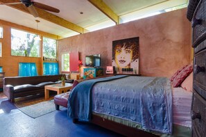 Studio Azul - King bed
