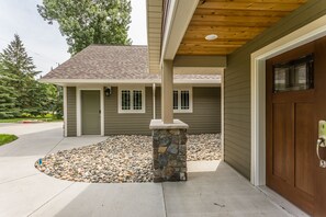 Zero steps to enter home.  Double doors make for a very wide entrance.