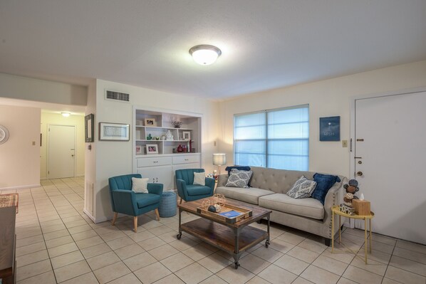 Open concept family room connects to kitchen