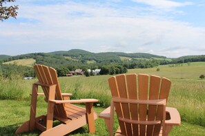 Your chairs await!  
www.savagehartfarm.com