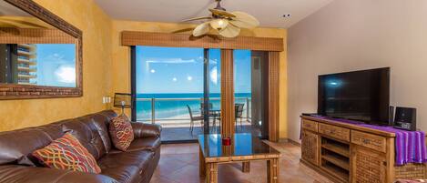 Living Area to Ocean Front Patio Access