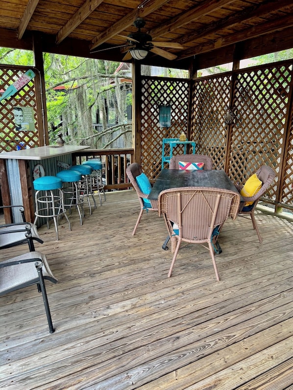 covered  deck and outside eating area