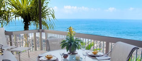 Oceanfront Lanai Terrace