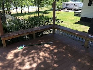 Completed deck with bench seating.