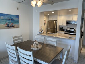 New kitchen w/granite and new table