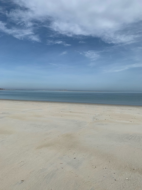 Plymouth Long Beach
5 minutes by car
