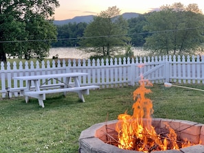 Summer night s’mores!