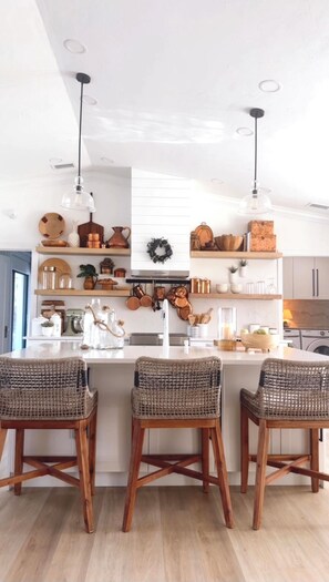 Open Kitchen