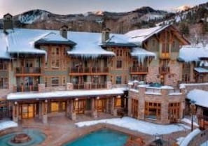 ESCALA LODGES-TOP 12 SKI LODGES IN US-THE ONLY TRUE SKI IN/OUT AT THE CANYONS
