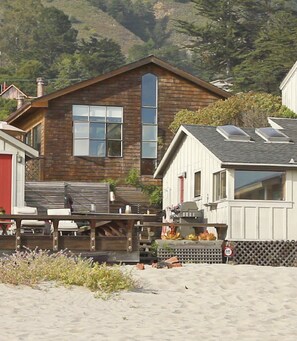 Skip on over to the beach! 30 STEPS. Windows in Every Direction.