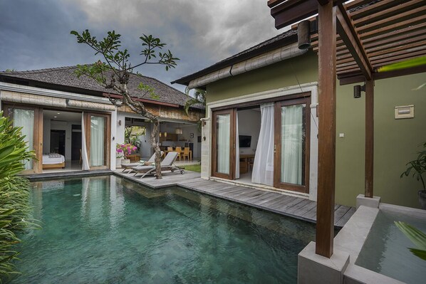 Best-Location 2 Bedroom Villa Seminyak