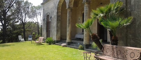 la façade de la villa