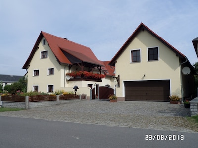 Apartamento de cuatro estrellas, zona tranquila, parque de dinosaurios, Bautzen, Dresden