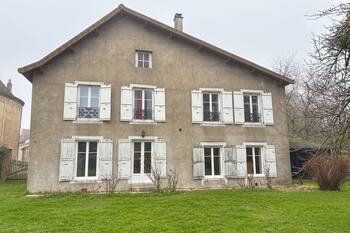 Detached house ideal for stay with family or friends