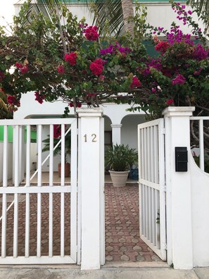 Front gates to courtyard.