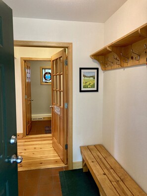 Entryway (arctic entrance) to the Harbor House.