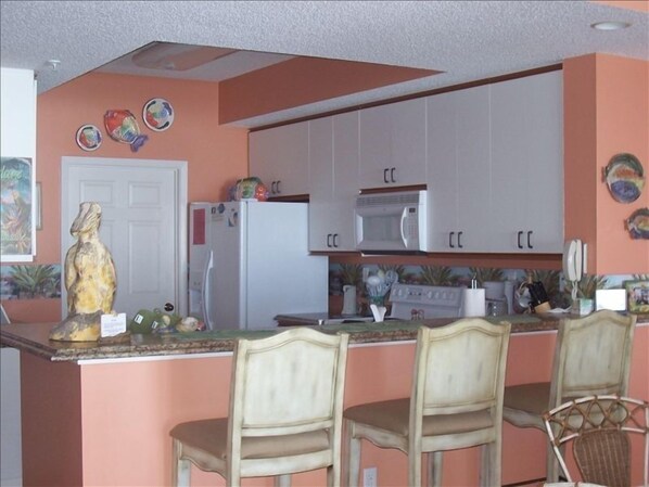 Fully Equipped, Upgraded Kitchen and Bar Area ~ 411