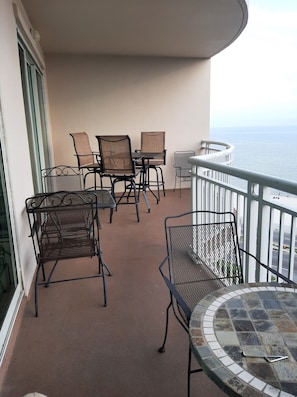 Bar Height Table & Chairs allows unobstructed view of beach and Gulf! Great View