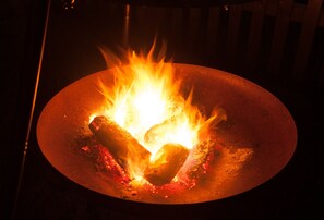 Enjoy a warming firepit for those chilly evenings on the terrace