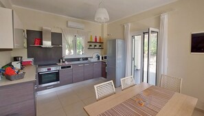 Kitchen and dining table