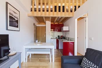 Premium LoftCity center, easy acesso.Ar conditioning.Equipped kitchen.