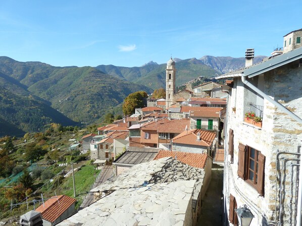 Blick von der Terrasse auf Andagna