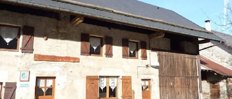 Le Lavoir ancienne ferme  de 1870