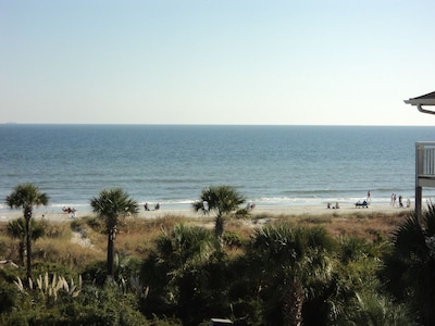 DIRECT OCEANFRONT with Million Dollar Views Top Floor/end unit - just remodeled!