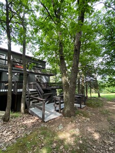 The best house in camelback first to the ski slope. Come and stay in Paradise!!