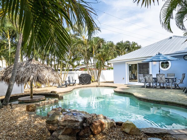 PRIVATE pool, NOT SHARED